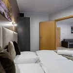Bed and breakfast Sniezka 3*