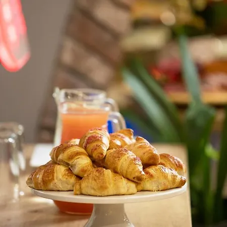 Sniezka Bed and Breakfast 3*